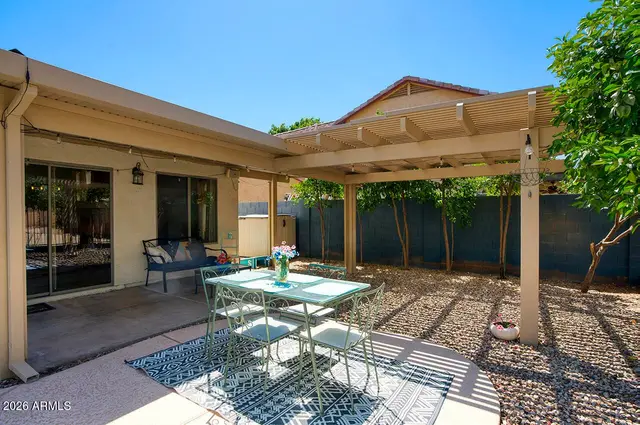 15968 W JEFFERSON Street photo 6