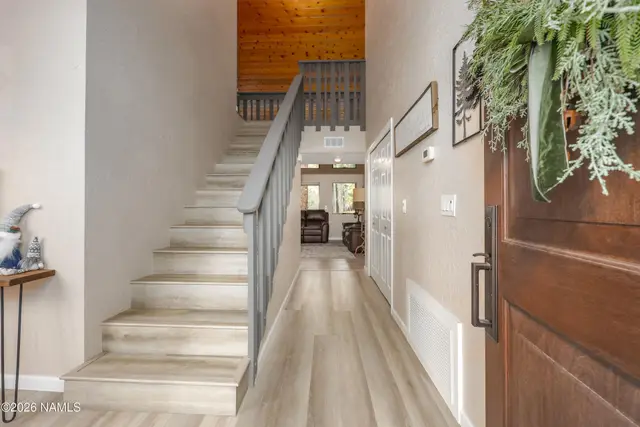 4317 E Burning Tree Loop photo 8