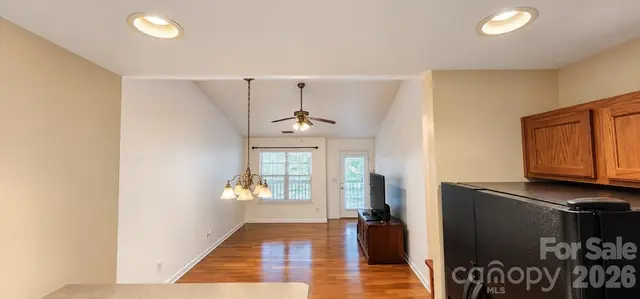 6552 Quarterbridge Ln photo 12