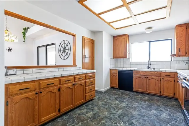 4621 Ibis Ln photo 12