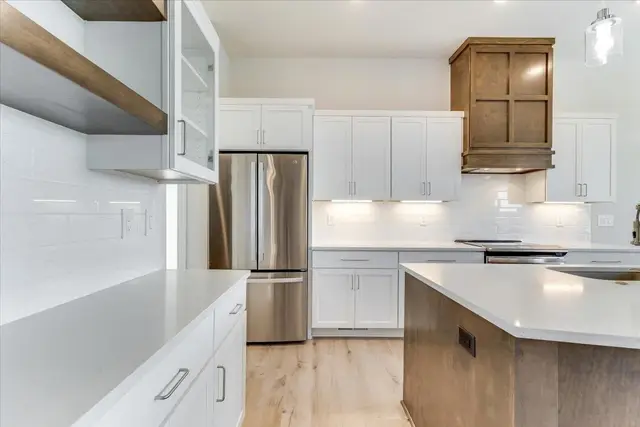 1425 W Cozy Holw photo 15
