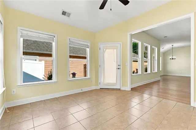 257 Shoal Creek Way photo 7