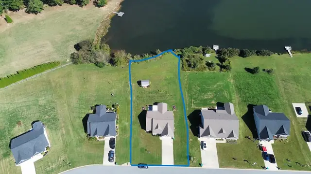 117 Meadow Lake Dr photo 6
