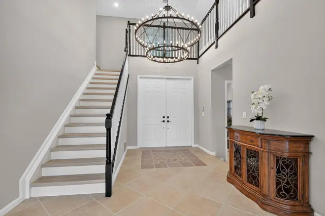 2286 MERRIWEATHER Way photo 8