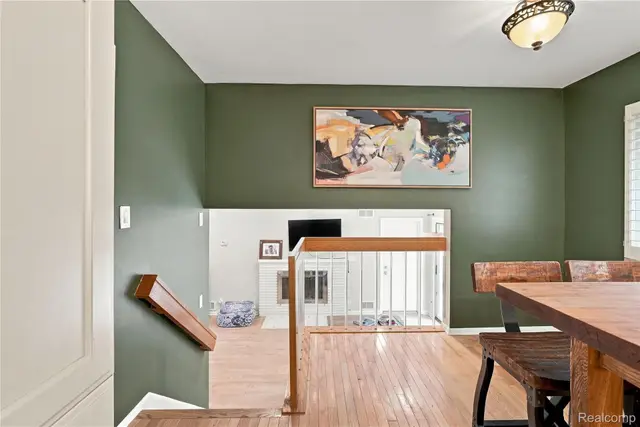 5523 Crabtree Rd photo 19