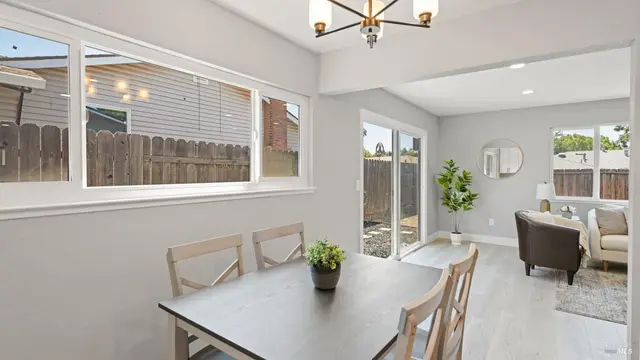 1648 Alamo Drive photo 10