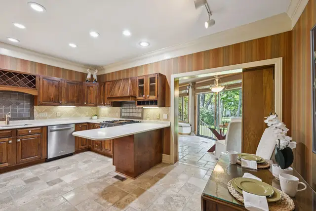 2643 Chatham Ct photo 13