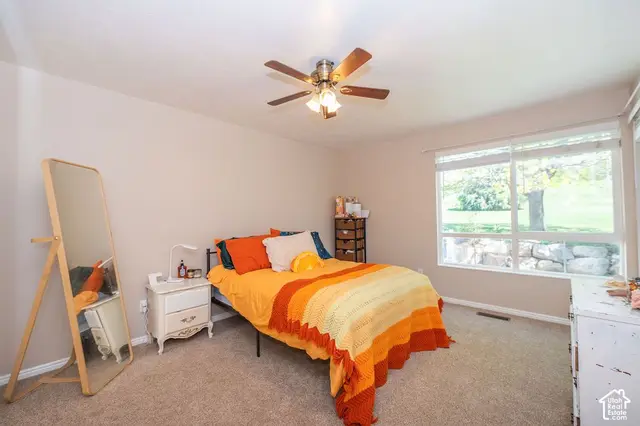 637 E 950 S APT 19 photo 12