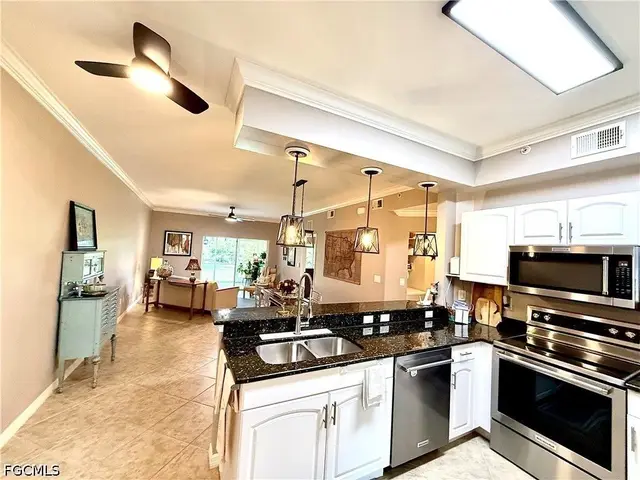 1101 Winding Pines Cir Unit 106 photo 6