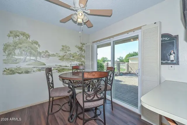 10210 W BOLIVAR Drive photo 19