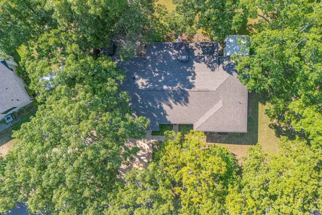 120 Kingsway Cir photo 8