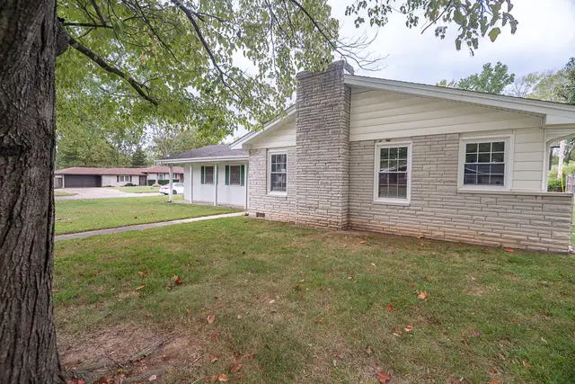 2143 S Brighton Drive photo 5