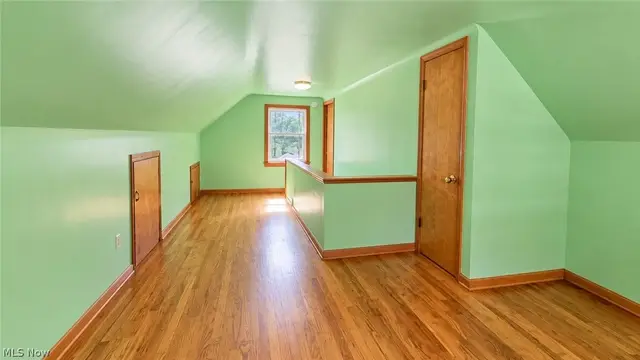 105 Hale Ave photo 14