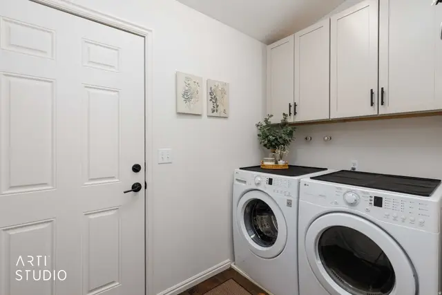 1181 E 5700 S photo 13