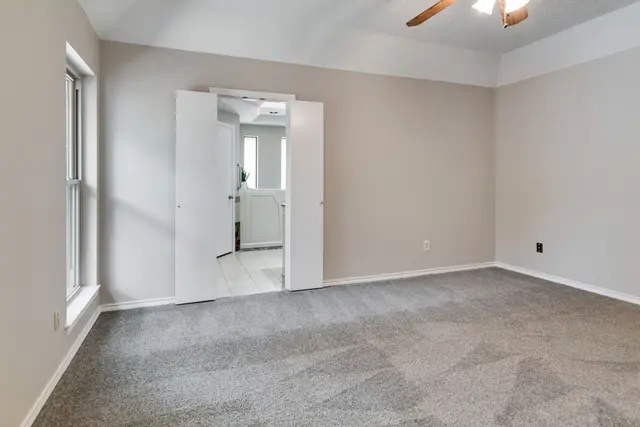 8951 Hialeah Cir N photo 19