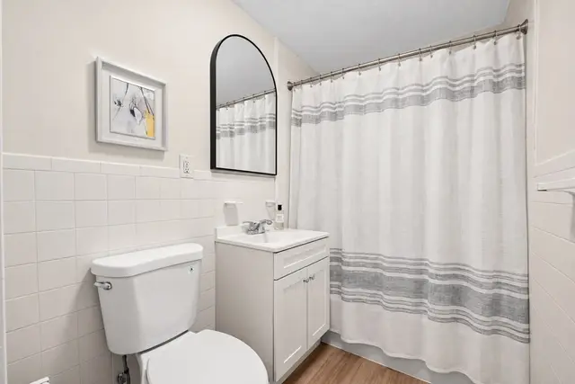 595 Revere Beach Pkwy APT 6 photo 12