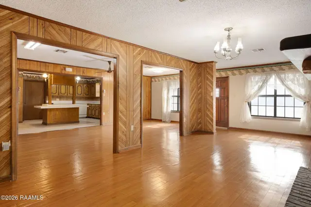 266 Meadow Circle | Opelousas photo 6