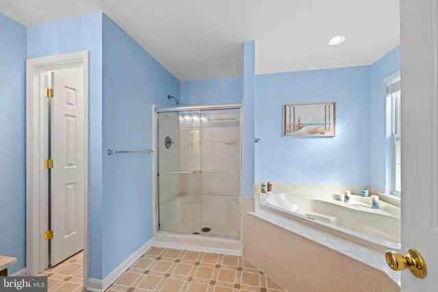 15950 Crowfoot Ct photo 12