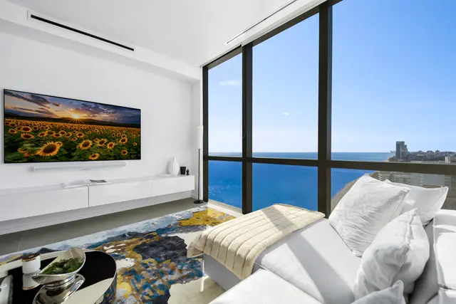 2000 S. Ocean Drive #25B photo 9
