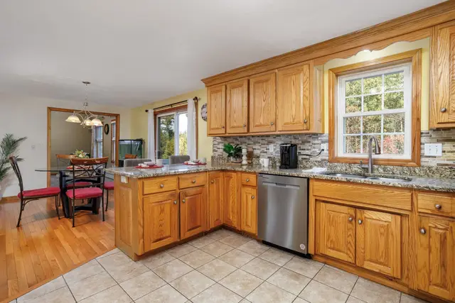42 Victoria Ln photo 11