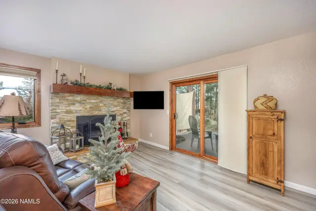 4317 E Burning Tree Loop photo 18