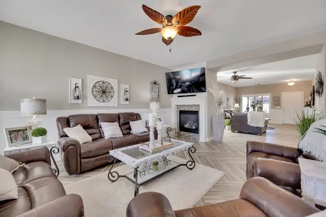 2995 N 303rd Dr photo 5