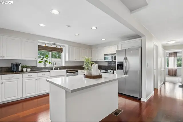2445 Debok Rd photo 16