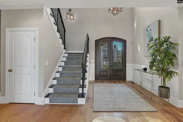 433 Bay Pointe photo 5