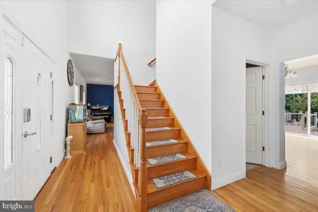 107 Bryan Way photo 18