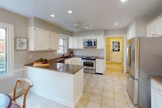 8452 Winthrop Ct photo 18