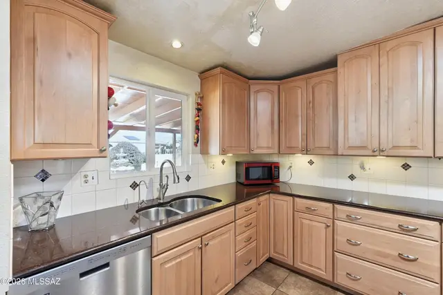 936 W Via Pitic photo 11