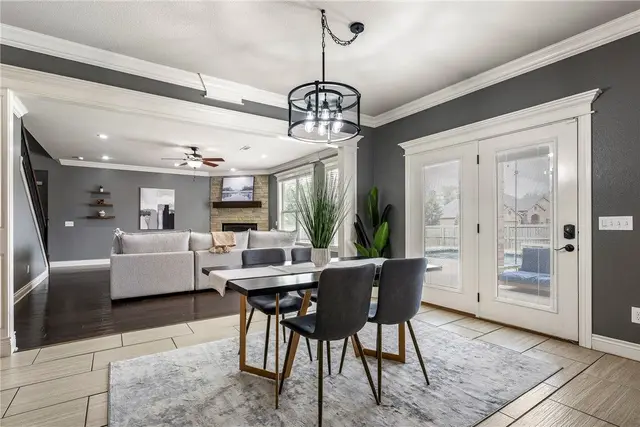 1701 Helen Ln photo 11