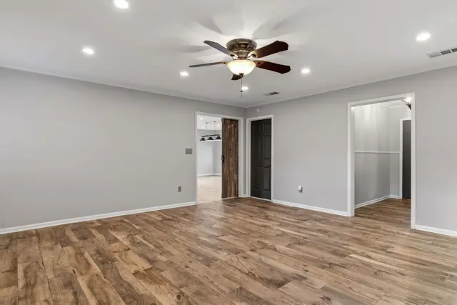 117 Western Acres photo 5