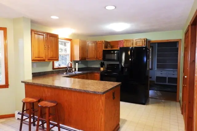 474 Pike Ave photo 7