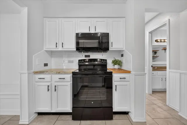 17820 Windflower Way Unit 1404 photo 18