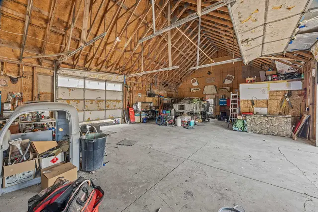 60977 Gunnison Road photo 13