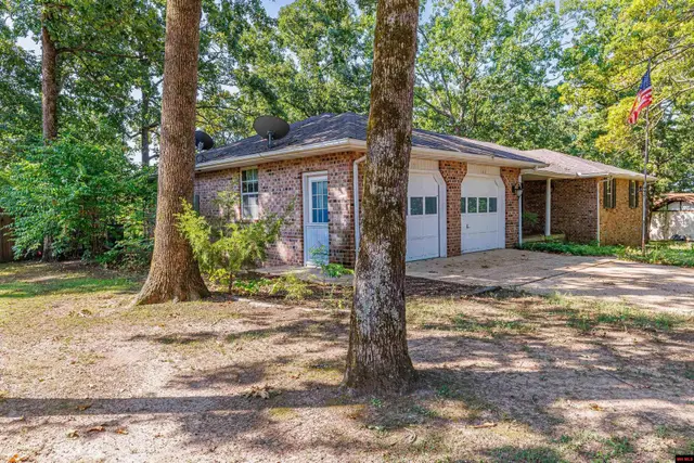 120 Kingsway Cir photo 5