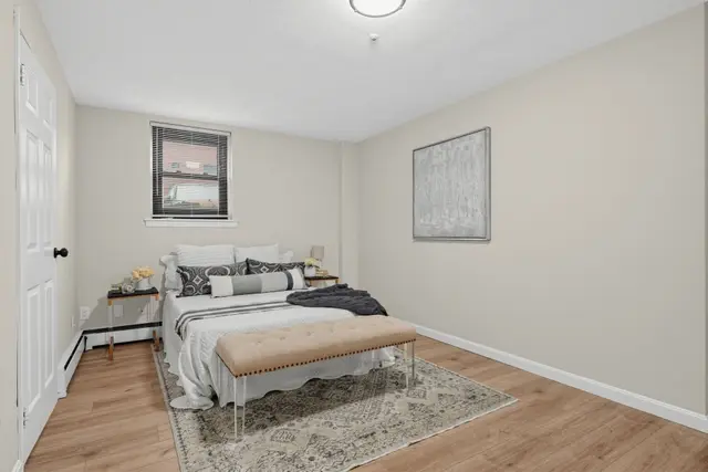 595 Revere Beach Pkwy APT 6 photo 17