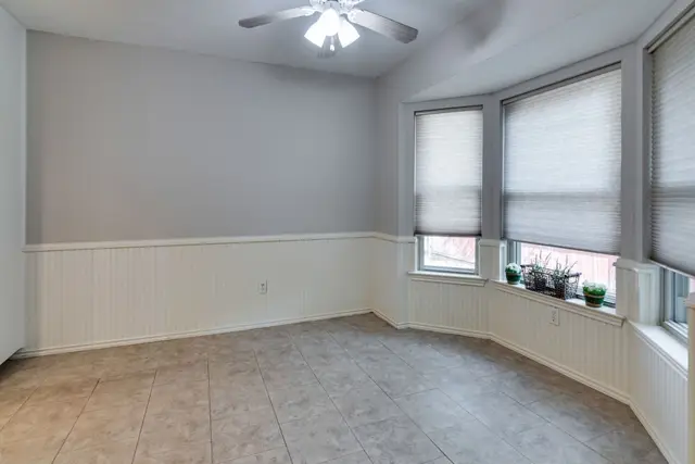 8951 Hialeah Cir N photo 14