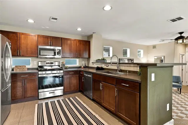 2507 Central Park Boulevard photo 11