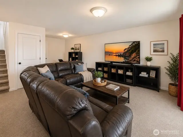 3506 Nanette Lane SE photo 10