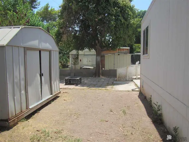 2792 W Clifford Ln photo 10
