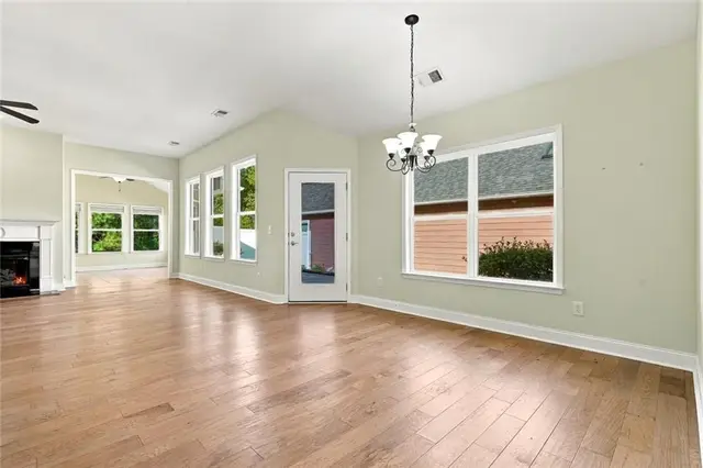 257 Shoal Creek Way photo 8
