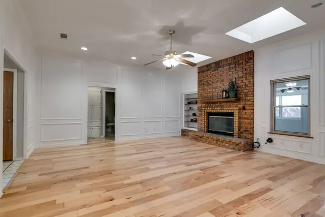 8951 Hialeah Cir N photo 8
