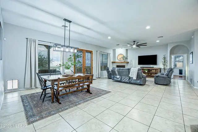1 N Larkin Dr photo 14