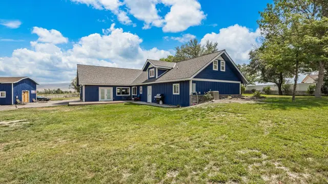 60977 Gunnison Road photo 5
