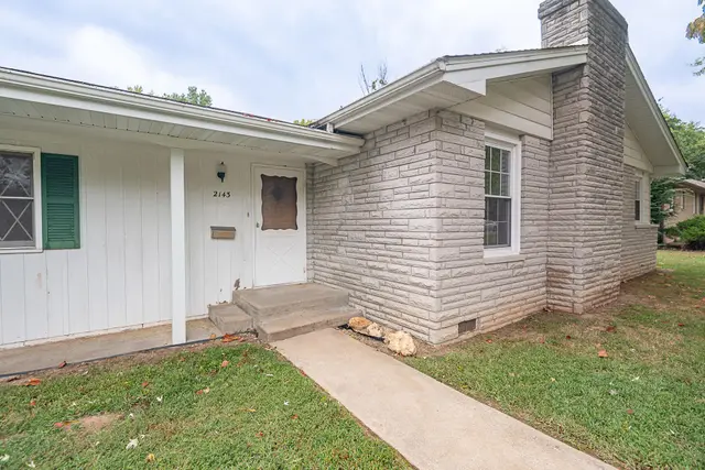 2143 S Brighton Drive photo 6