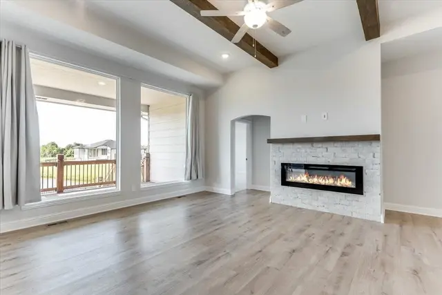 1425 W Cozy Holw photo 5