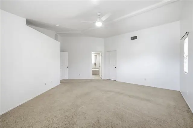 69375 Nilda Dr photo 17