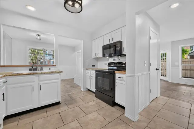 17820 Windflower Way Unit 1404 photo 17